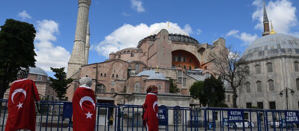 Hagia Sophia ở Istanbul trở thành nhà thờ Hồi giáo một lần nữa Hagia Sophia ở Istanbul trở thành nhà thờ Hồi giáo một lần nữa - Sputnik Việt Nam