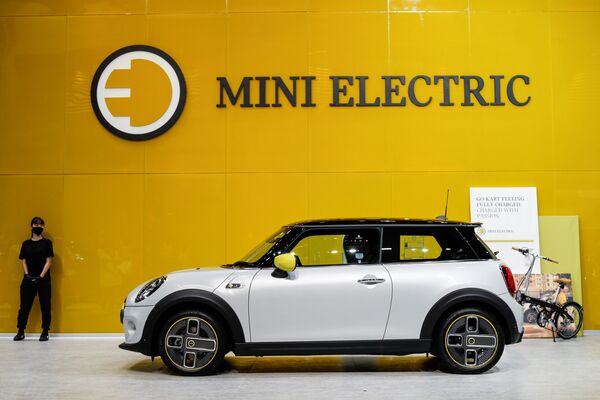 Xe điện Mini Electric tại Triển lãm ô tô quốc tế Bangkok - Sputnik Việt Nam