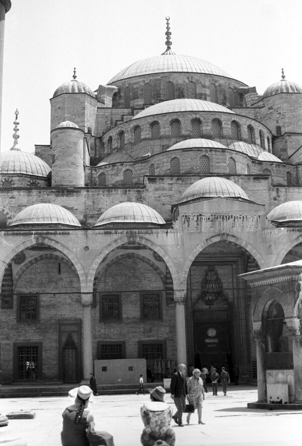 Hagia Sophia – giáo đường, nhà thờ đạo Hồi hay Viện Bảo tàng. Tại sao di tích này quý giá? Hagia Sophia – giáo đường, nhà thờ đạo Hồi hay Viện Bảo tàng. Tại sao di tích này quý giá? - Sputnik Việt Nam