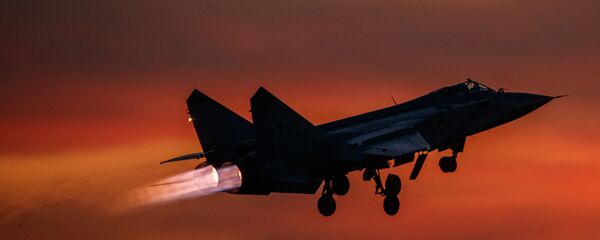 Máy bay tiêm kích đánh chặn MiG-31 Máy bay tiêm kích đánh chặn MiG-31 - Sputnik Việt Nam