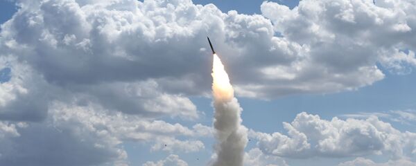 Các đơn vị của hệ thống tên lửa phòng không (SAM) S-300 Favorit. - Sputnik Việt Nam