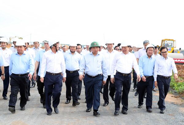 Sân bay Long Thành: Thủ tướng nhắc lại thông điệp của Tổng Bí thư Nguyễn Phú Trọng - Sputnik Việt Nam