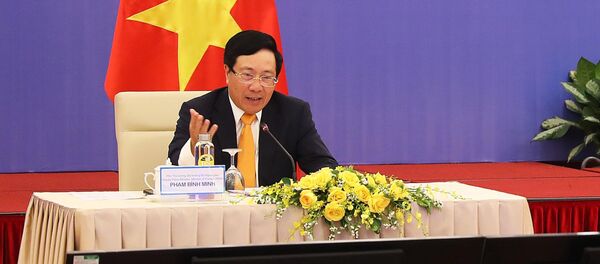 Phó Thủ tướng, Bộ trưởng Bộ Ngoại giao Phạm Bình Minh đồng chủ trì Phiên họp lần thứ 12 Uỷ ban Chỉ đạo hợp tác song phương Việt Nam – Trung Quốc. - Sputnik Việt Nam