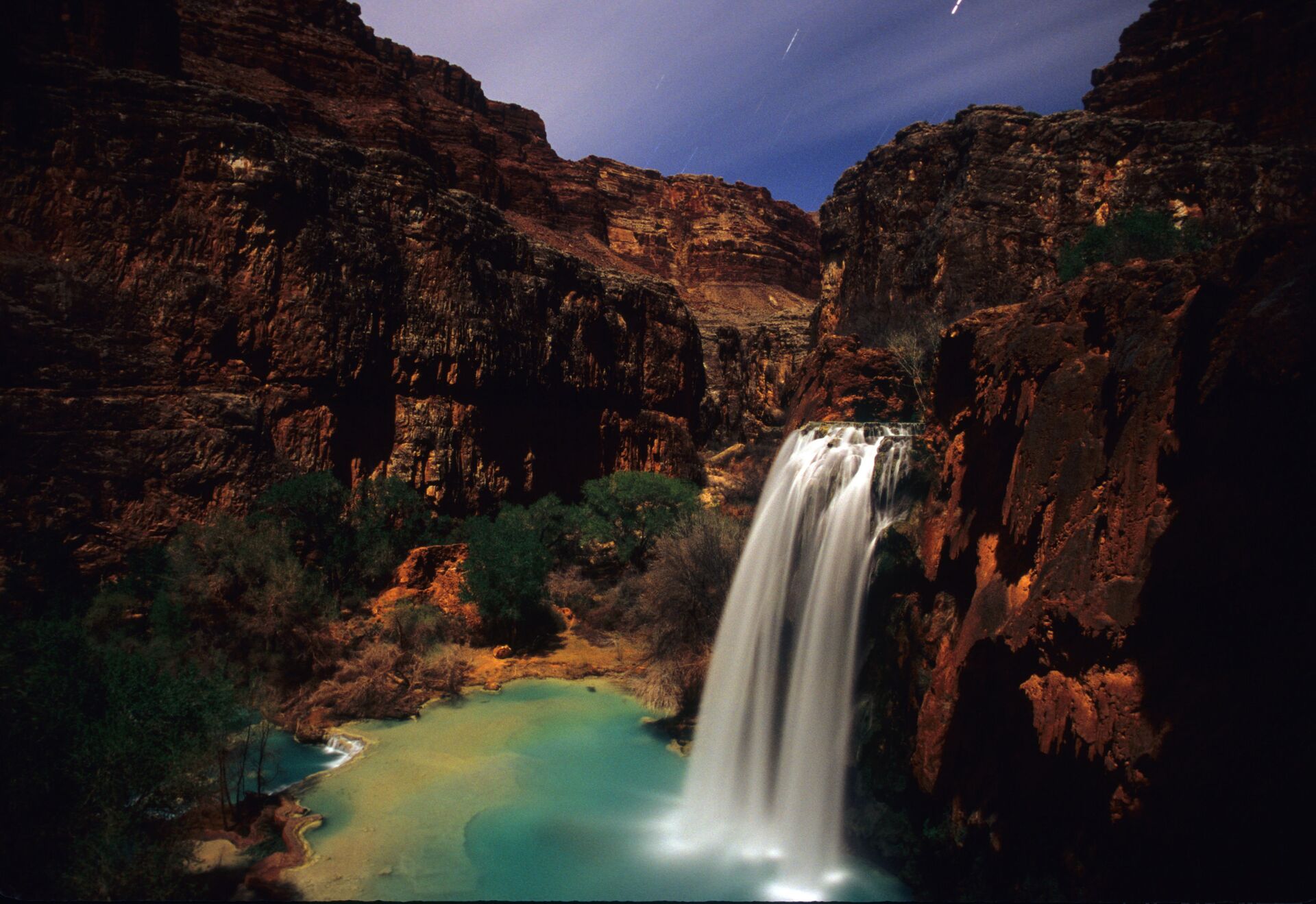 Bể bơi tự nhiên ở thác nước Havasu tại Arizona - Sputnik Việt Nam, 1920, 15.11.2024