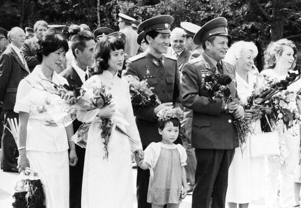 Giấc mơ “bay” của người Việt đã thành hiện thực như thế nào - Sputnik Việt Nam