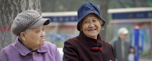 Những người sống lâu đã phá vỡ nền kinh tế thế giới - Sputnik Việt Nam