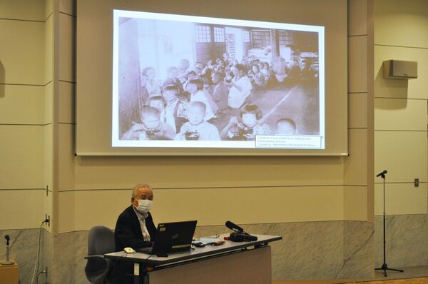 «Có một năm muốn xóa khỏi ký ức». Phóng sự của Sputnik từ Hiroshima, 75 năm sau vụ ném bom nguyên tử «Có một năm muốn xóa khỏi ký ức». Phóng sự của Sputnik từ Hiroshima, 75 năm sau vụ ném bom nguyên tử - Sputnik Việt Nam