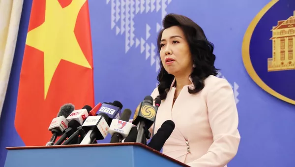 Người phát ngôn Bộ Ngoại giao Lê Thị Thu Hằng trả lời câu hỏi của phóng viên các cơ quan thông tấn, báo chí trong nước và quốc tế.