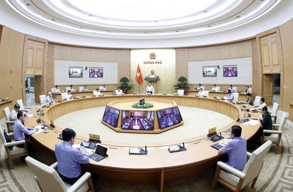 10 ngày tới là cao điểm dịch Covid-19, Thủ tướng Nguyễn Xuân Phúc chỉ đạo nóng 10 ngày tới là cao điểm dịch Covid-19, Thủ tướng Nguyễn Xuân Phúc chỉ đạo nóng - Sputnik Việt Nam
