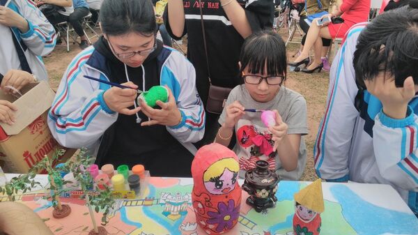 Văn hóa tỉnh lỵ Nga qua con mắt của giới trẻ Việt Nam Văn hóa tỉnh lỵ Nga qua con mắt của giới trẻ Việt Nam - Sputnik Việt Nam