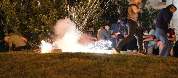 Người biểu tình trên đường phố Minsk - Sputnik Việt Nam