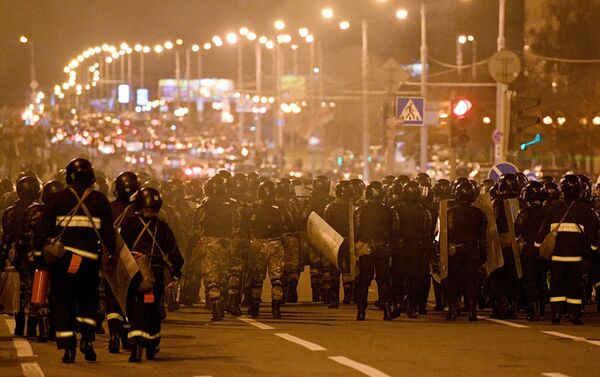 Liệu Lukashenko có bị trừng phạt vì đàn áp các cuộc xuống đường biểu tình? Liệu Lukashenko có bị trừng phạt vì đàn áp các cuộc xuống đường biểu tình? - Sputnik Việt Nam