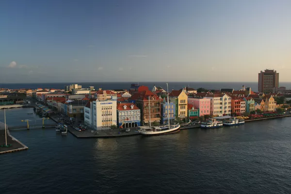 Quang cảnh Willemstad ở Curacao Quang cảnh Willemstad ở Curacao - Sputnik Việt Nam