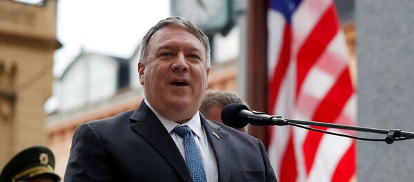 Ngoại trưởng Mỹ Mike Pompeo tại Cộng hòa Séc - Sputnik Việt Nam
