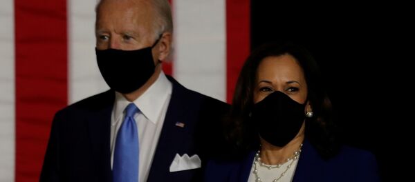 Ứng cử viên đảng Dân chủ Joe Biden và Thượng nghị sĩ California Kamala Harris - Sputnik Việt Nam