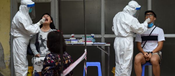 Tiến hành xét nghiệm coronavirus ở Hà Nội - Sputnik Việt Nam