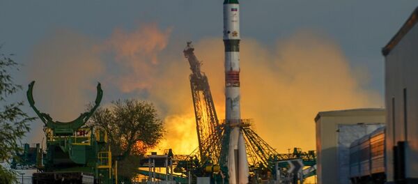 Phóng tên lửa Victory (tên lửa tàu sân bay Soyuz-2.1a với phương tiện chở hàng Soyuz MS-14) lên ISS từ bệ phóng của sân bay vũ trụ Baikonur Phóng tên lửa Victory (tên lửa tàu sân bay Soyuz-2.1a với phương tiện chở hàng Soyuz MS-14) lên ISS từ bệ phóng của sân bay vũ trụ Baikonur - Sputnik Việt Nam