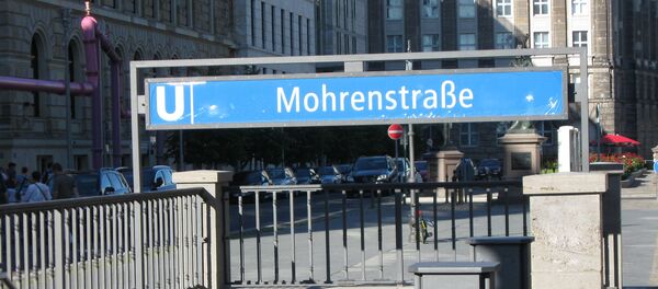 Lối vào ga tàu điện ngầm Mohrenstraße ở Berlin - Sputnik Việt Nam