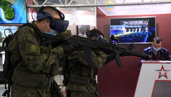 Tại triển lãm vũ khí Diễn đàn Kỹ thuật - Quân sự Quốc tế Army-2020 ở công viên Patriot - Sputnik Việt Nam