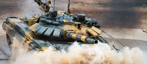 Xe tăng T-72 của đoàn quân nhân Việt Nam trong cuộc thi Tank Biathlon 2020. Xe tăng T-72 của đoàn quân nhân Việt Nam trong cuộc thi Tank Biathlon 2020. - Sputnik Việt Nam