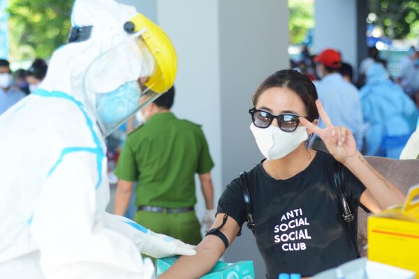 Vì sao Giáo sư Mỹ ao ước Hoa Kỳ kiểm soát đại dịch Covid-19 tốt như Việt Nam? - Sputnik Việt Nam