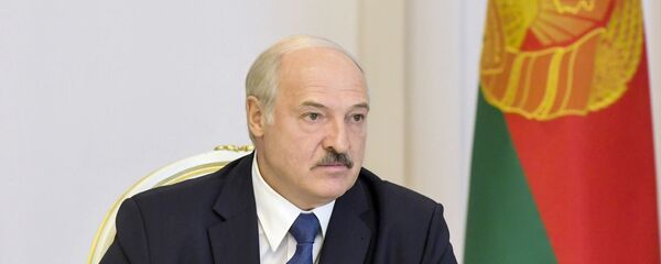 Tổng thống Belarus Alexander Lukashenko phát biểu tại Hội đồng Bảo an ở Minsk Tổng thống Belarus Alexander Lukashenko phát biểu tại Hội đồng Bảo an ở Minsk - Sputnik Việt Nam
