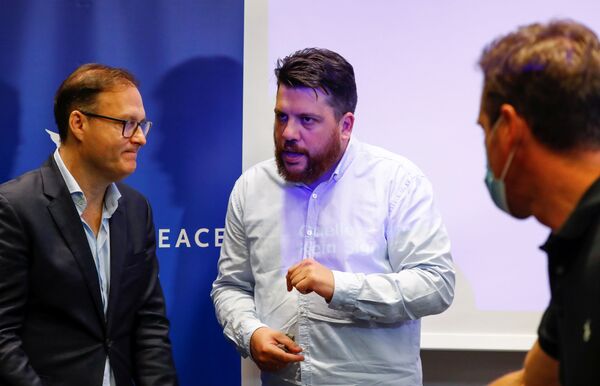 Đầu độc, những người bị tình nghi, tiền bạc: vụ Navalny thiếu minh bạch - Sputnik Việt Nam