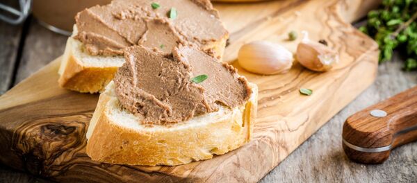 Bánh mì pate gan gà. - Sputnik Việt Nam