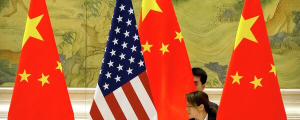Cờ của Trung Quốc và Hoa Kỳ - Sputnik Việt Nam