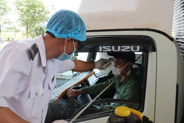 Cập nhật dịch Covid-19 ở Việt Nam. Bộ đội Biên phòng “cần nâng cao năng lực” - Sputnik Việt Nam