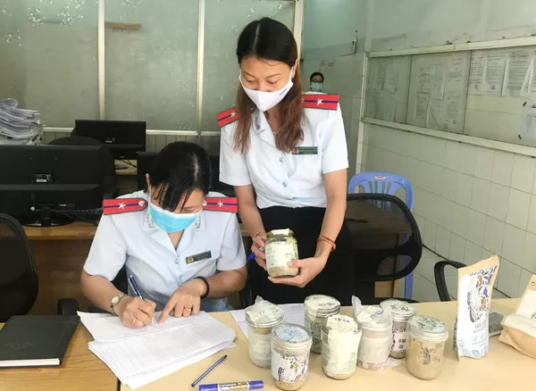 Ngộ độc pate Minh Chay, Việt Nam chưa có thuốc chữa, Cục An toàn Thực phẩm lên tiếng Ngộ độc pate Minh Chay, Việt Nam chưa có thuốc chữa, Cục An toàn Thực phẩm lên tiếng - Sputnik Việt Nam