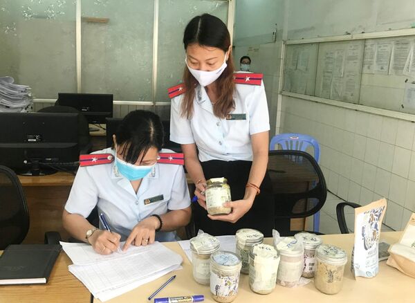 Ngộ độc pate Minh Chay, Việt Nam chưa có thuốc chữa, Cục An toàn Thực phẩm lên tiếng - Sputnik Việt Nam