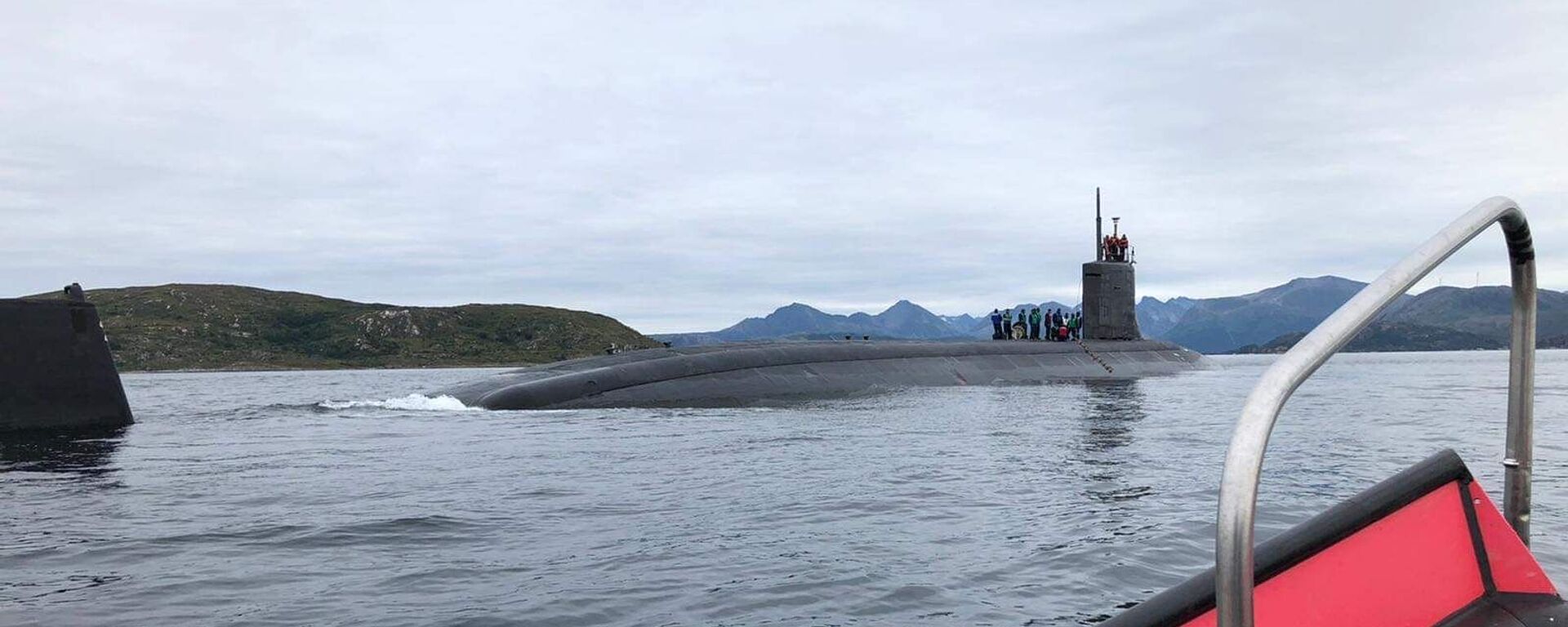 Tàu USS Seawolf của Hải quân Hoa Kỳ dừng ngoài khơi bờ biển Tromso, Na Uy - Sputnik Việt Nam, 1920, 02.11.2021