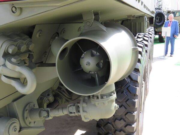 Nền tảng Boomerang và BTR-82 được hiện đại hóa: Khám phá sức mạnh xe bọc thép của Nga - Sputnik Việt Nam