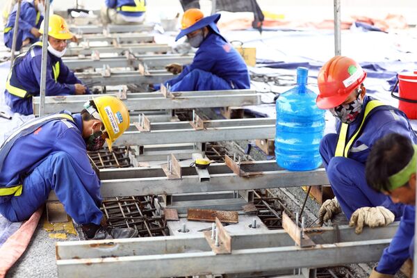 «Thời hoàng kim» của nền kinh tế Việt Nam sẽ kéo dài bao lâu? - Sputnik Việt Nam