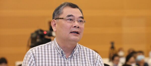 Chánh Văn phòng Bộ Công an Tô Ân Xô trả lời các câu hỏi của phóng viên Chánh Văn phòng Bộ Công an Tô Ân Xô trả lời các câu hỏi của phóng viên - Sputnik Việt Nam