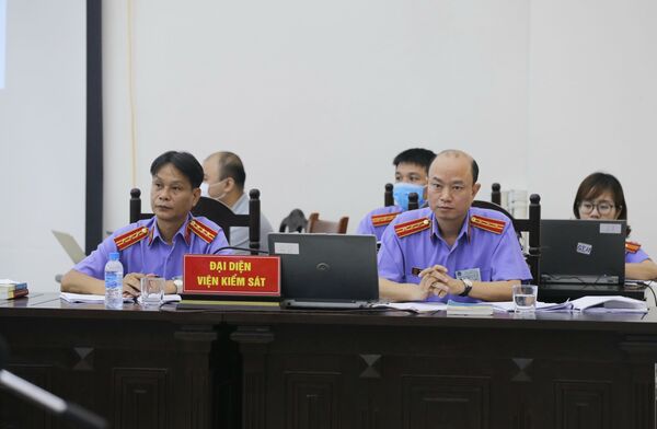 Việt Nam xét xử vụ án Đồng Tâm: Bộ Công an nêu lý do đưa quân vào thôn Hoành trong đêm Việt Nam xét xử vụ án Đồng Tâm: Bộ Công an nêu lý do đưa quân vào thôn Hoành trong đêm - Sputnik Việt Nam