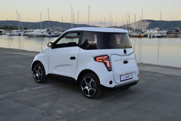 Zetta - mẫu xe điện của Nga, hứa hẹn sẽ rẻ nhất thế giới Zetta - mẫu xe điện của Nga, hứa hẹn sẽ rẻ nhất thế giới - Sputnik Việt Nam