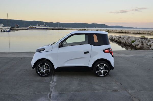 Zetta - mẫu xe điện của Nga, hứa hẹn sẽ rẻ nhất thế giới Zetta - mẫu xe điện của Nga, hứa hẹn sẽ rẻ nhất thế giới - Sputnik Việt Nam