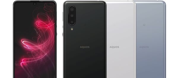 Điện thoại thông minh của công ty Nhật Bản Sharp AQUOS zero5G basic. - Sputnik Việt Nam