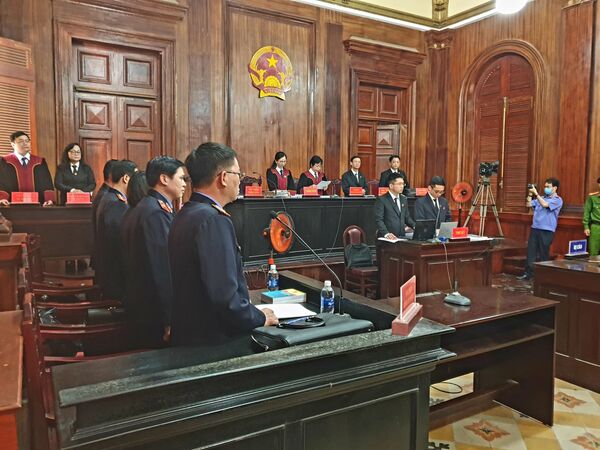 Ông Nguyễn Thành Tài và bà Lê Thị Thanh Thúy phủ nhận “quan hệ trai gái” - Sputnik Việt Nam