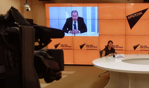 Bộ trưởng Sergei Lavrov trả lời phỏng vấn lớn của Sputnik: Về cuộc bầu cử sắp tới ở Hoa Kỳ và chuyện viết lại lịch sử - Sputnik Việt Nam