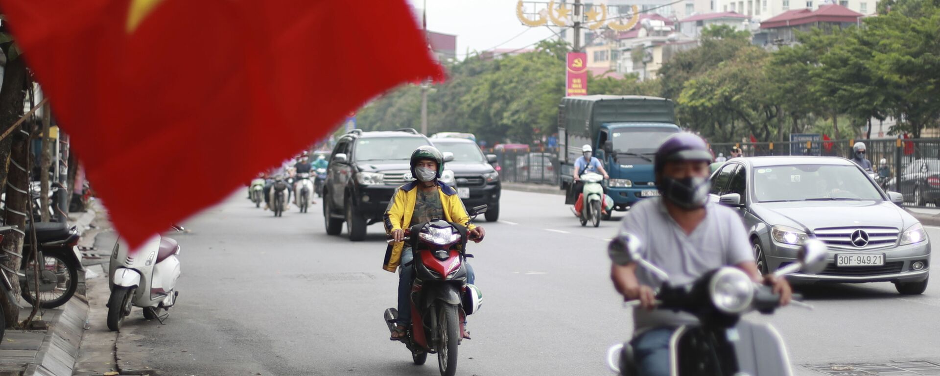 Những người đeo mặt nạ trên đường phố Hà Nội, Việt Nam - Sputnik Việt Nam, 1920, 23.12.2020