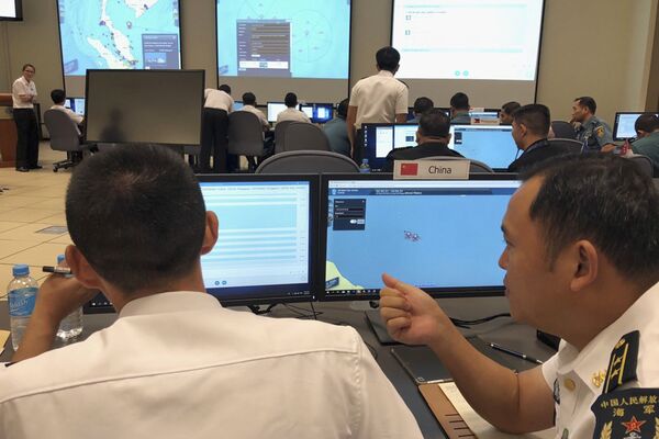 Trung Quốc tự tay phá huỷ uy tín quốc tế bằng hành động ở Biển Đông - Sputnik Việt Nam