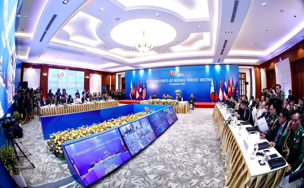 Quân đội ASEAN tìm kiếm đối thoại và hợp tác, an toàn Biển Đông Quân đội ASEAN tìm kiếm đối thoại và hợp tác, an toàn Biển Đông - Sputnik Việt Nam
