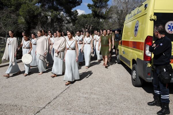 Cố vấn của Thủ tướng Nhật Bản không chắc chắn quốc gia sẽ đăng cai Thế vận hội 2021 - Sputnik Việt Nam