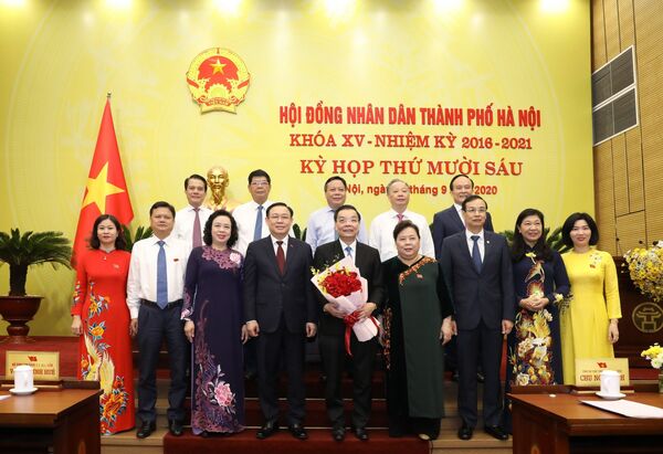 Bãi nhiệm ông Nguyễn Đức Chung, Tân Chủ tịch Hà Nội Chu Ngọc Anh hứa gì với dân? - Sputnik Việt Nam