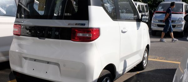 Hongguang Mini EV ở Bắc Kinh - Sputnik Việt Nam
