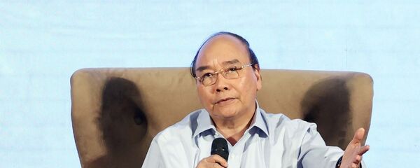 Thủ tướng Nguyễn Xuân Phúc đối thoại với nông dân. - Sputnik Việt Nam