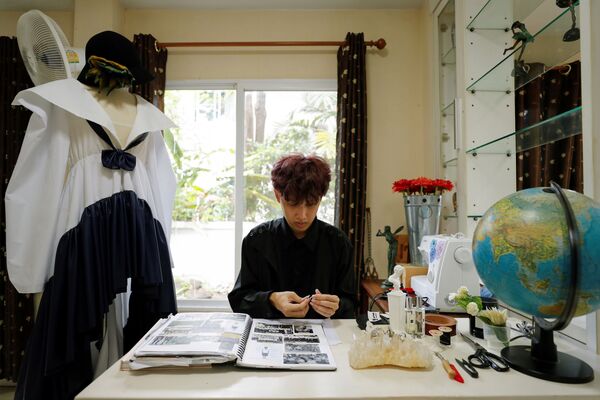 Nhà thiết kế Thái Lan Tin Tunsopon - Sputnik Việt Nam